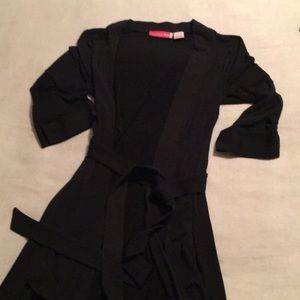 Liz Lange Maternity black robe size S
